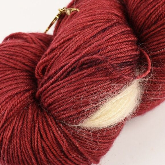 Dyed by Delz BFL Platinum Sock Mohair Silk Lyras Jordan Pantalaimons Fur - Picture 2 of 3